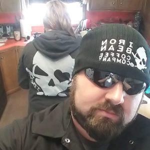 Meet your Posher, Casey